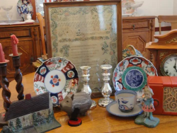 Stratham Historical Society Antique Appraisal Day.